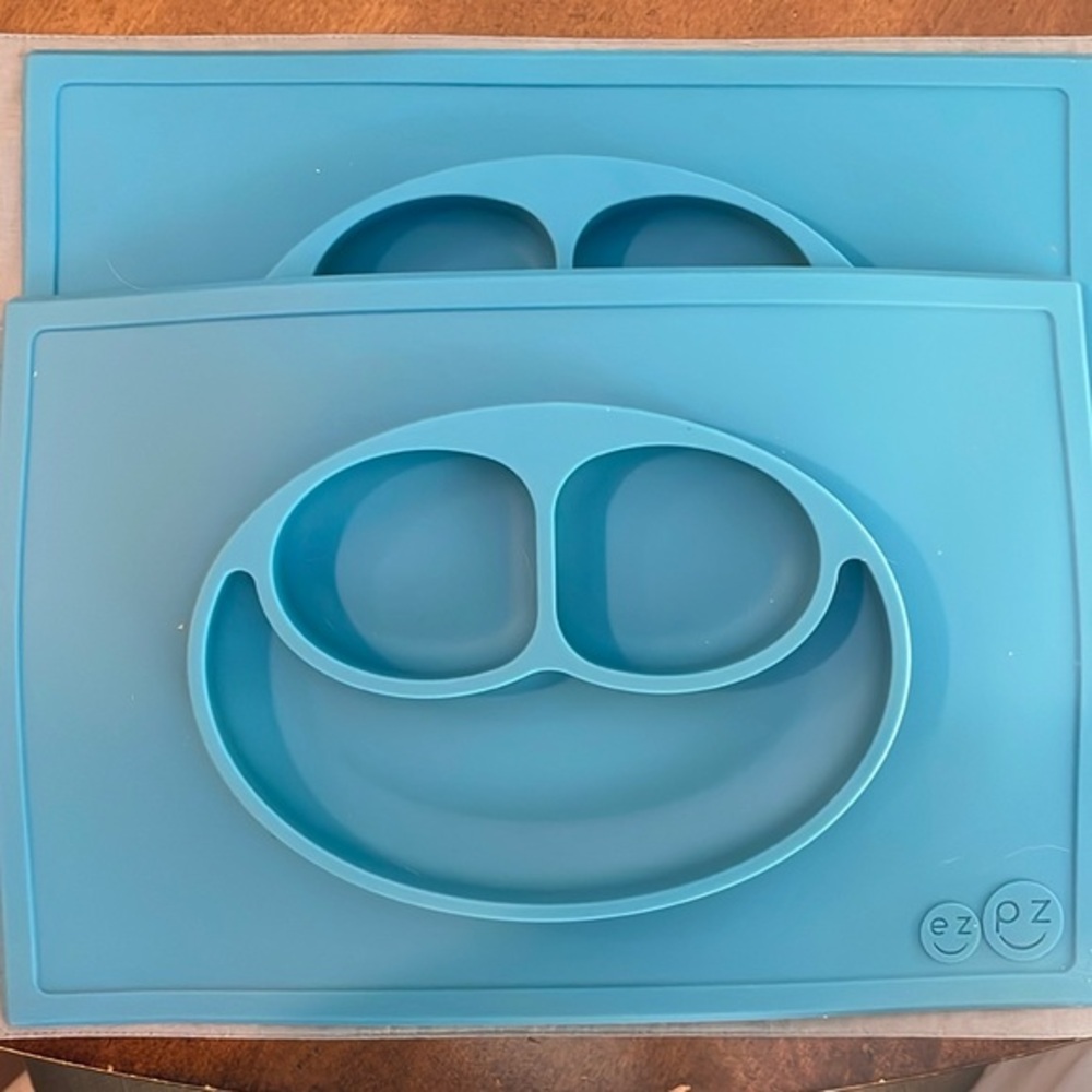 EZ PZ Happy plate Mat